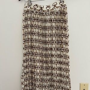 Banana Republic long pleated skirt